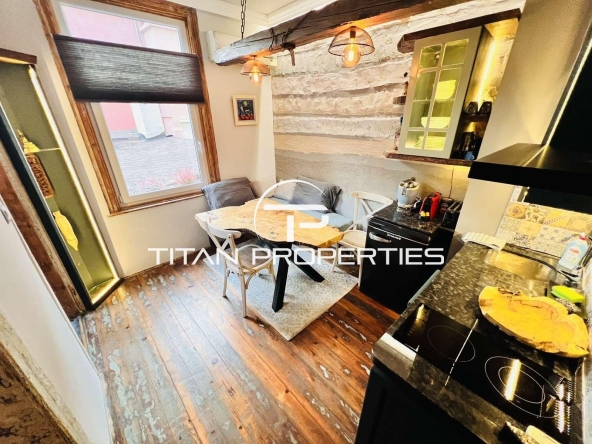 Дава се под наем Двустаен апартамент в Бургас, Център - 70 кв.м за 408 € - Снимка #1