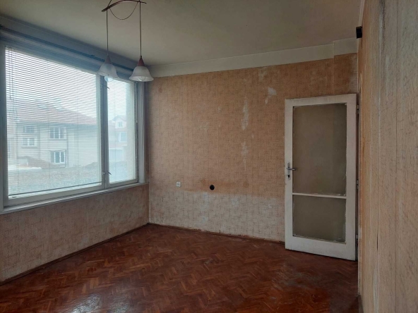 Тристаен апартамент в Поморие - 77 кв.м за 1559 €/кв.м - Снимка #1