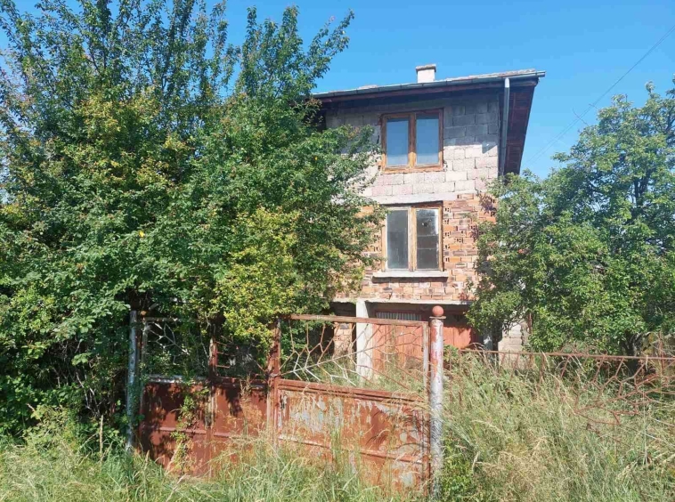 Къща в с. Ярджиловци, Област Перник - 60 кв.м за 765 €/кв.м - Снимка #1