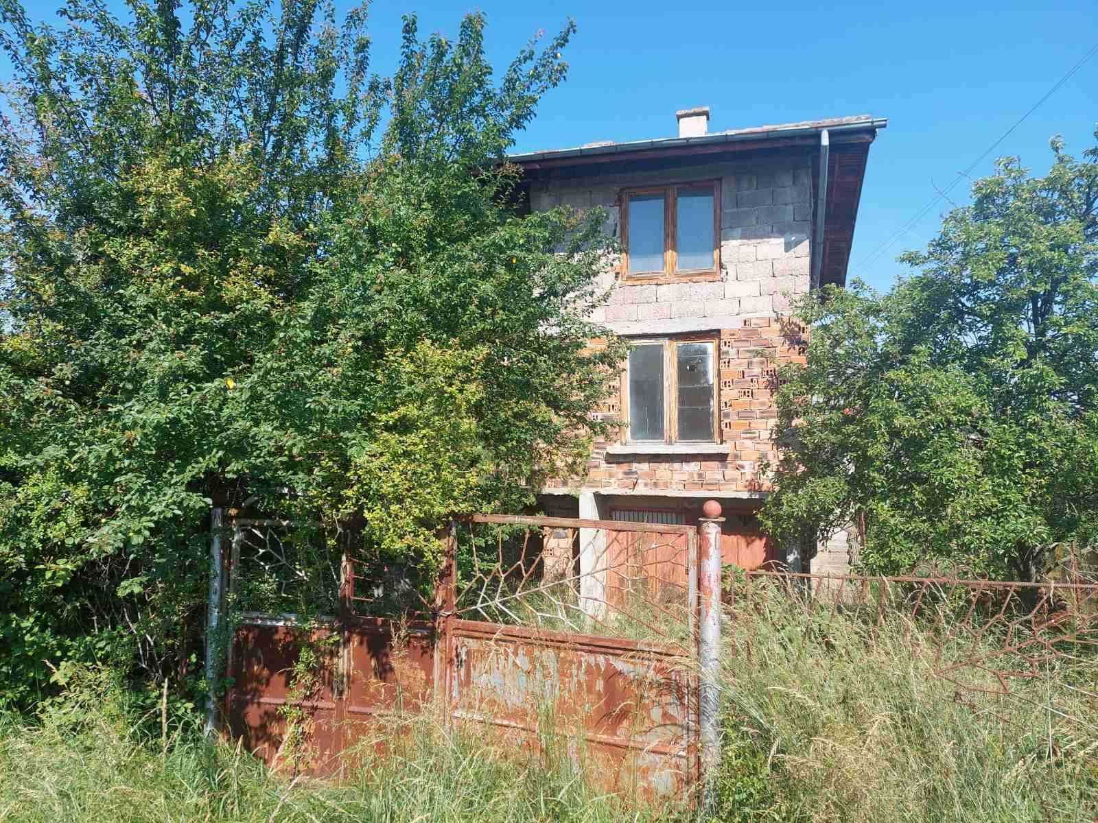 Къща в с. Ярджиловци, Област Перник - 60 кв.м за 765 €/кв.м - Снимка #1