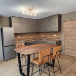 Дава се под наем Тристаен апартамент в Пловдив, Център - 110 кв.м за 850 € - Снимка #1