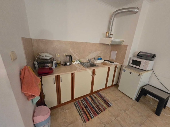 Двустаен апартамент в к.к. Слънчев бряг - 64 кв.м за 1172 €/кв.м - Снимка #1