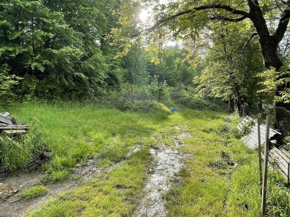 Парцел в с. Рибарица, Област Ловеч - 400 кв.м за 25 €/кв.м - Снимка #1