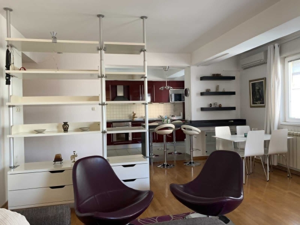 Дава се под наем Двустаен апартамент в София, Борово - 65 кв.м за 499.8 € - Снимка #1