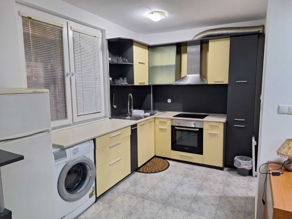 Двустаен апартамент в Габрово, Център - 57 кв.м за 1050 €/кв.м - Снимка #1