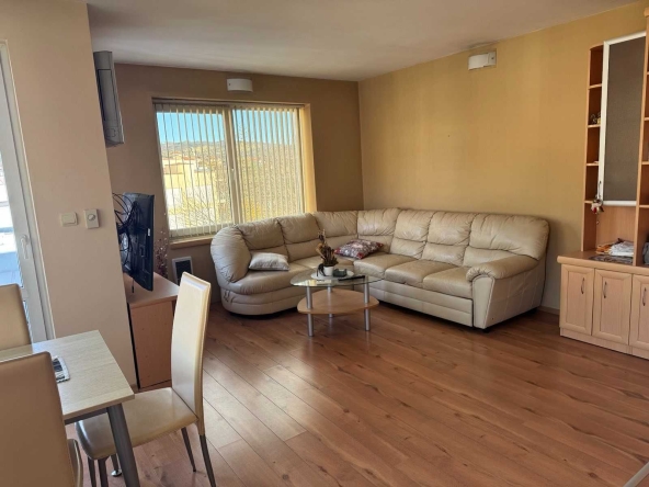 Двустаен апартамент в Велико Търново, Център - 68 кв.м за 1838 €/кв.м - Снимка #1