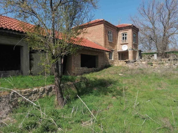 Къща в с. Ягнило, Област Варна - 85 кв.м за 153 €/кв.м - Снимка #1