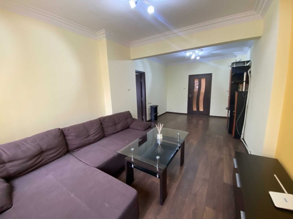Тристаен апартамент в Русе, Център - 97 кв.м за 1526 €/кв.м - Снимка #1