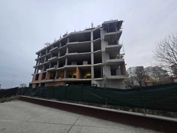 Тристаен апартамент в Стара Загора, Казански - изток - 78 кв.м за 1097 €/кв.м - Снимка #1