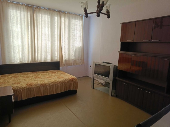 Двустаен апартамент в Казанлък - 65 кв.м за 706 €/кв.м - Снимка #1