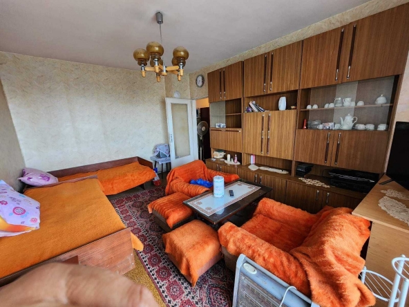 Двустаен апартамент в Пловдив, Въстанически - 48 кв.м за 1355 €/кв.м - Снимка #1