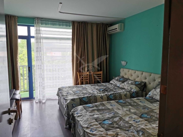 Тристаен апартамент в к.к. Слънчев бряг - 89 кв.м за 1349 €/кв.м - Снимка #1