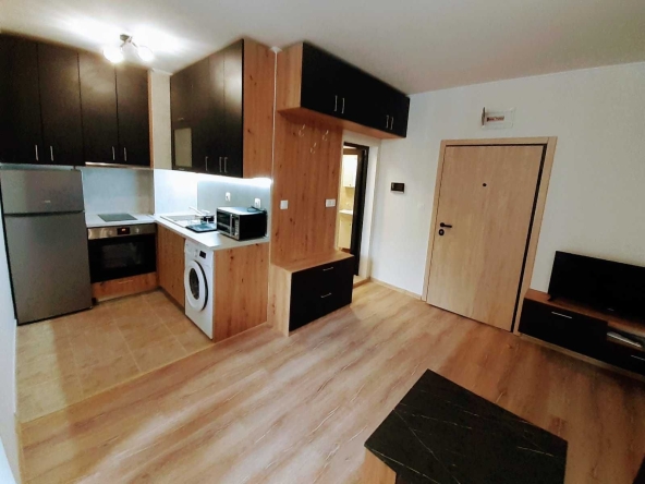 Дава се под наем Едностаен апартамент в Пловдив, Център - 43 кв.м за 331.5 € - Снимка #1