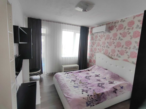 Дава се под наем Тристаен апартамент в Бургас, Крайморие - 67 кв.м за 225 € - Снимка #1