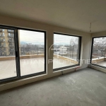 Двустаен апартамент в Пловдив, Кършияка - 108 кв.м за 1528 €/кв.м - Снимка #1