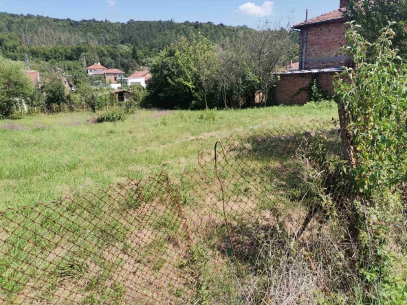 Парцел в с. Вонеща вода, Област Велико Търново - 610 кв.м за 12 €/кв.м - Снимка #1