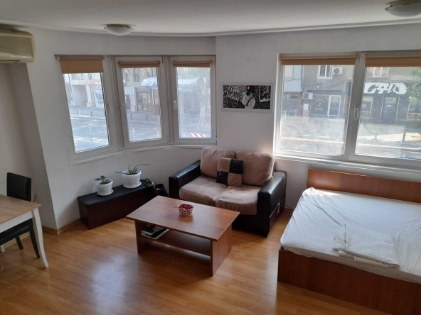 Едностаен апартамент в Пловдив, Младежки Хълм - 45 кв.м за 2400 €/кв.м - Снимка #1