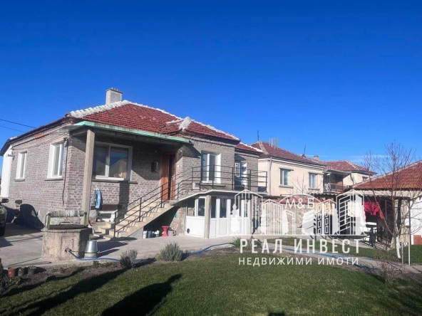 Къща в с. Горски извор, Област Хасково - 220 кв.м за 580 €/кв.м - Снимка #1