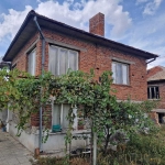 Къща в с. Тенево, Област Ямбол - 150 кв.м за 272 €/кв.м - Снимка #1