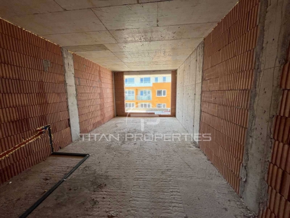 Тристаен апартамент в Пловдив, Остромила - 96 кв.м за 1162 €/кв.м - Снимка #1