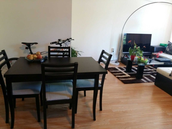 Дава се под наем Двустаен апартамент в Бургас, Лазур - 60 кв.м за 204 € - Снимка #1