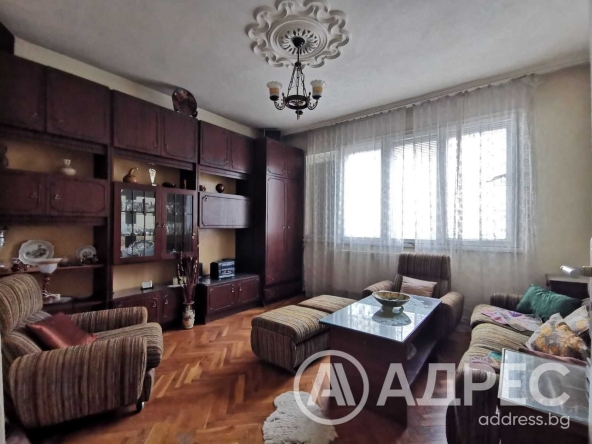 Двустаен апартамент в Русе, Център - 63 кв.м за 1564 €/кв.м - Снимка #1