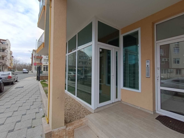 Дава се под наем Офис в Несебър - 50 кв.м за 612 € - Снимка #1