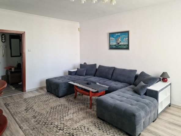 Дава се под наем Тристаен апартамент в София, Зона Б-18 - 110 кв.м за 750 € - Снимка #1