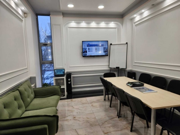 Дава се под наем Офис в София, Студентски град - 30 кв.м за 25.5 € - Снимка #1