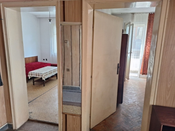 Многостаен апартамент в Хасково, Център - 100 кв.м за 850 €/кв.м - Снимка #1