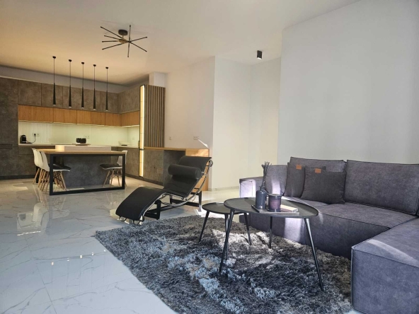 Двустаен апартамент в София, Западен парк - 66 кв.м за 2046 €/кв.м - Снимка #1