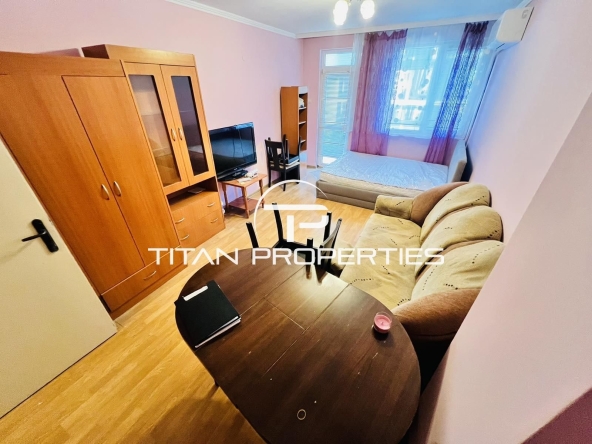 Дава се под наем Едностаен апартамент в Бургас, Възраждане - 43 кв.м за 255 € - Снимка #1