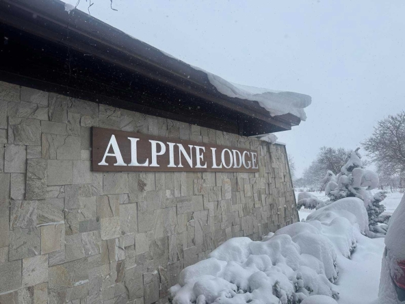 Дава се под наем Двустаен апартамент в Банско - 70 кв.м за 800 € - Снимка #1