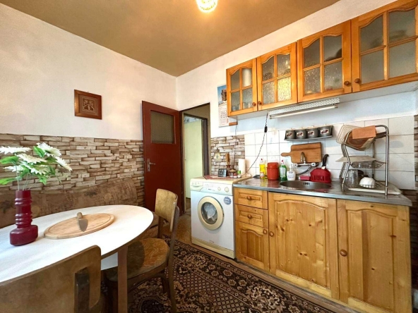 Тристаен апартамент в Горна Оряховица - 79 кв.м за 779 €/кв.м - Снимка #1