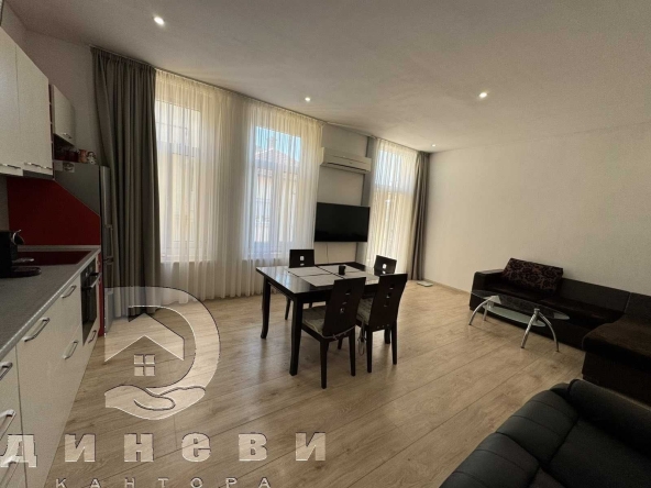 Етаж от къща в Стара Загора, Кольо Ганчев - 100 кв.м за 1100 €/кв.м - Снимка #1