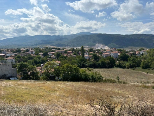 Парцел в с. Мулдава, Област Пловдив - 3401 кв.м за 25 €/кв.м - Снимка #1