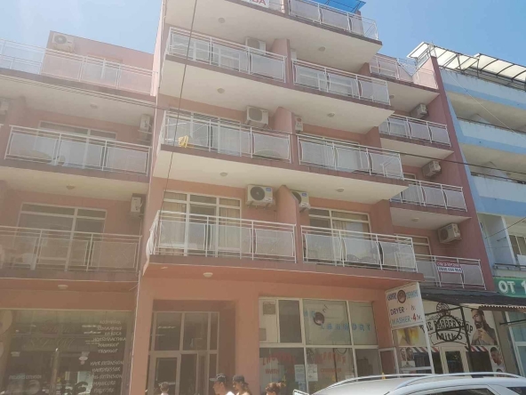 Дава се под наем  в к.к. Слънчев бряг - 42 кв.м за 357 € - Снимка #1