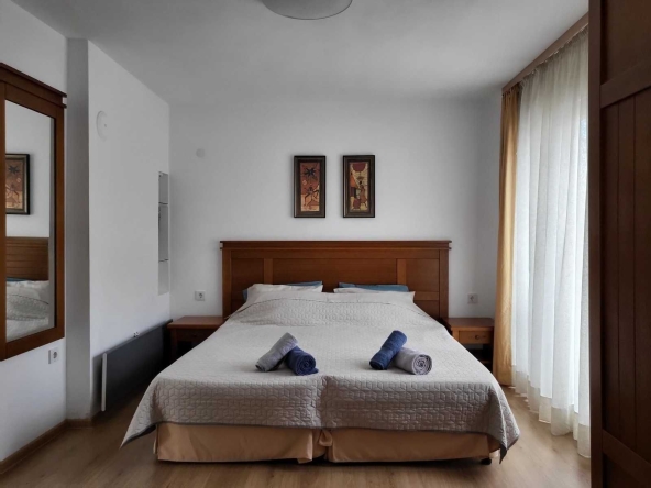 Дава се под наем Двустаен апартамент в София, Лозенец - 55 кв.м за 720 € - Снимка #1