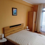 Дава се под наем Едностаен апартамент в к.к. Св.Св. Константин и Елена - 300 кв.м за 153 € - Снимка #1