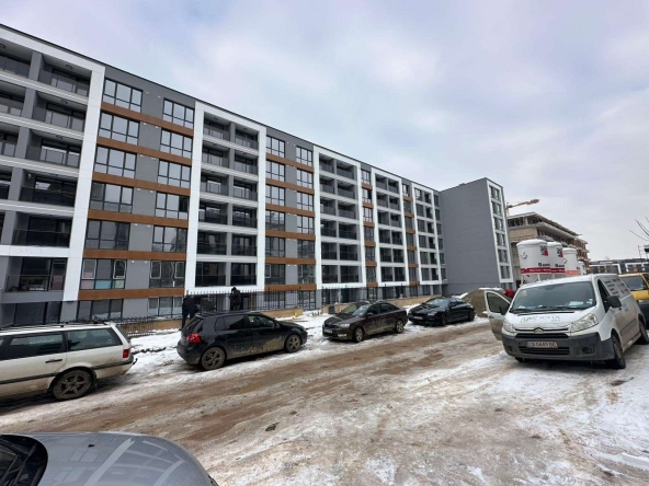 Тристаен апартамент в София, Малинова долина - 114 кв.м за 2018 €/кв.м - Снимка #1