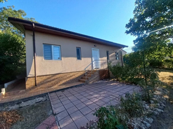 Къща в Варна, Владислав Варненчик - 127 кв.м за 1071 €/кв.м - Снимка #1