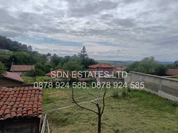 Къща в с. Енина, Област Стара Загора - 190 кв.м за 537 €/кв.м - Снимка #1