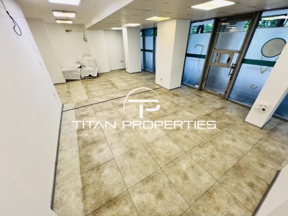 Дава се под наем Магазин в Бургас, Славейков - 90 кв.м за 765 € - Снимка #1