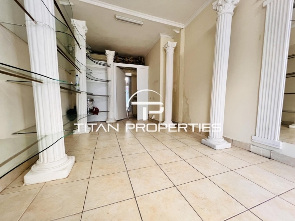 Дава се под наем Магазин в Бургас, Център - 20 кв.м за 229.5 € - Снимка #1