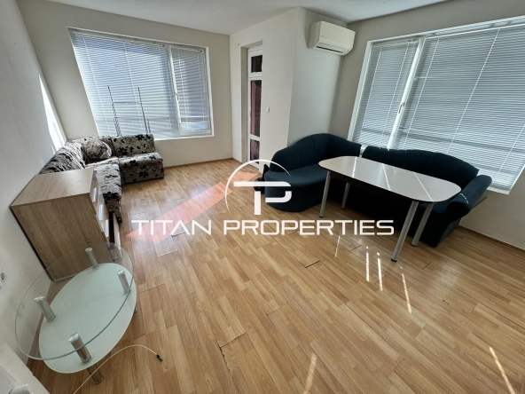 Дава се под наем Двустаен апартамент в Бургас, Славейков - 60 кв.м за 306 € - Снимка #1