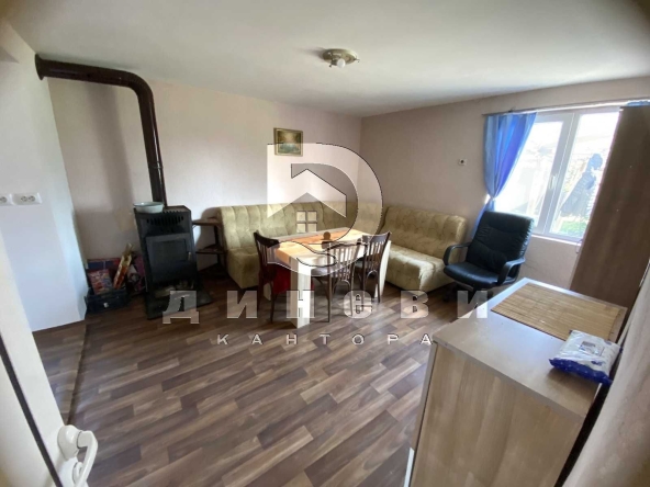 Къща в с. Сърнево, Област Стара Загора - 115 кв.м за 306 €/кв.м - Снимка #1