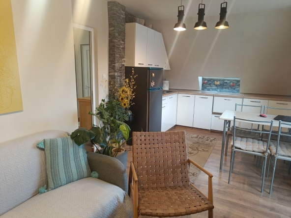 Тристаен апартамент в Казанлък - 68 кв.м за 1575 €/кв.м - Снимка #1