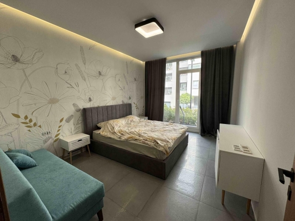 Дава се под наем Тристаен апартамент в София, Кръстова вада - 70 кв.м за 750 € - Снимка #1