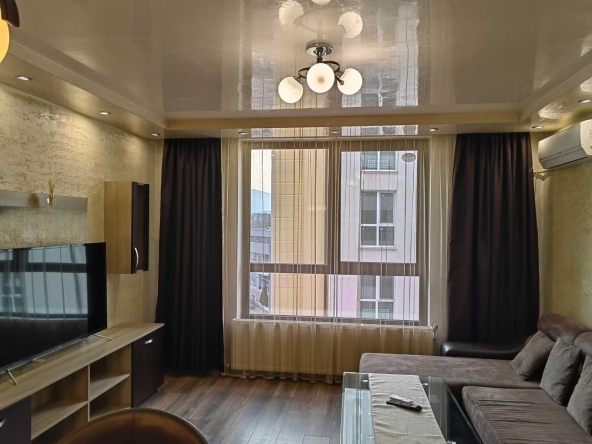 Дава се под наем Двустаен апартамент в София, Люлин - център - 60 кв.м за 500 € - Снимка #1