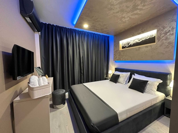 Дава се под наем Двустаен апартамент в Бургас, Център - 70 кв.м за 750 € - Снимка #1